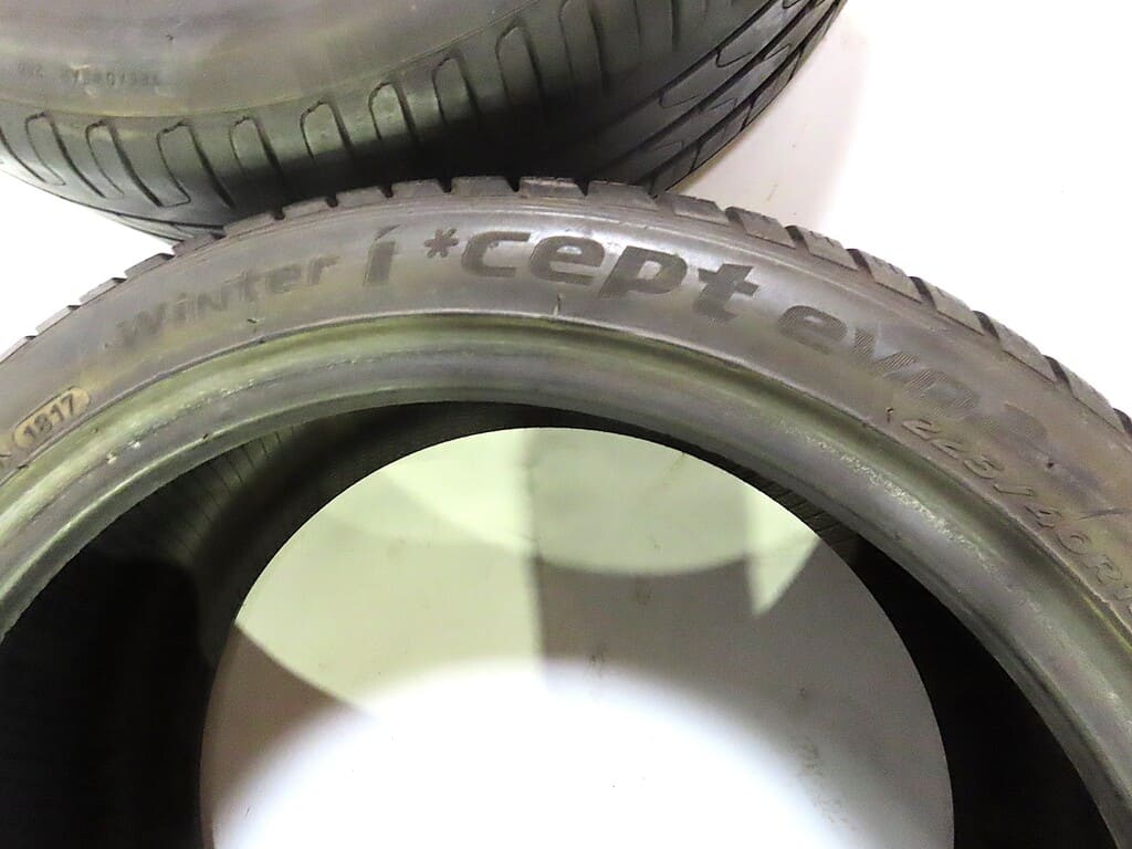 2 Räder Hankook Winter i*cept evo2 (W320)