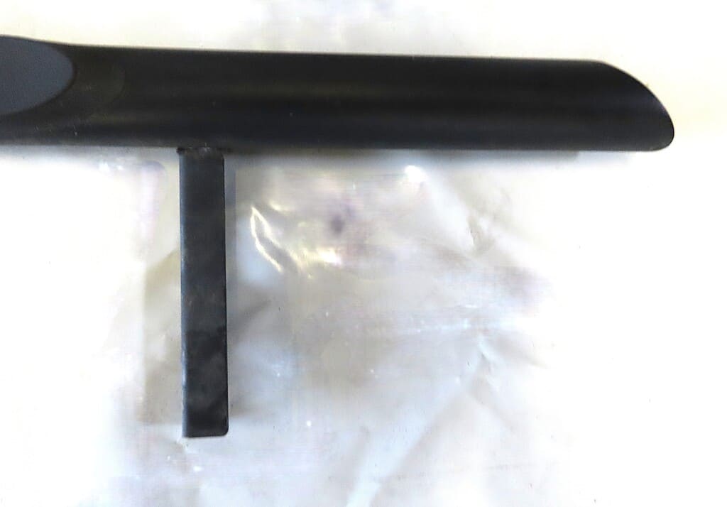 2 Trittbrettschwellenrohre schwarz mit Befestigung für VW T6