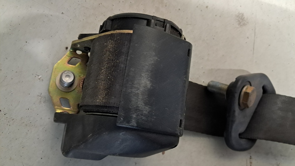 Sitzbankgurt hinten von VW T3