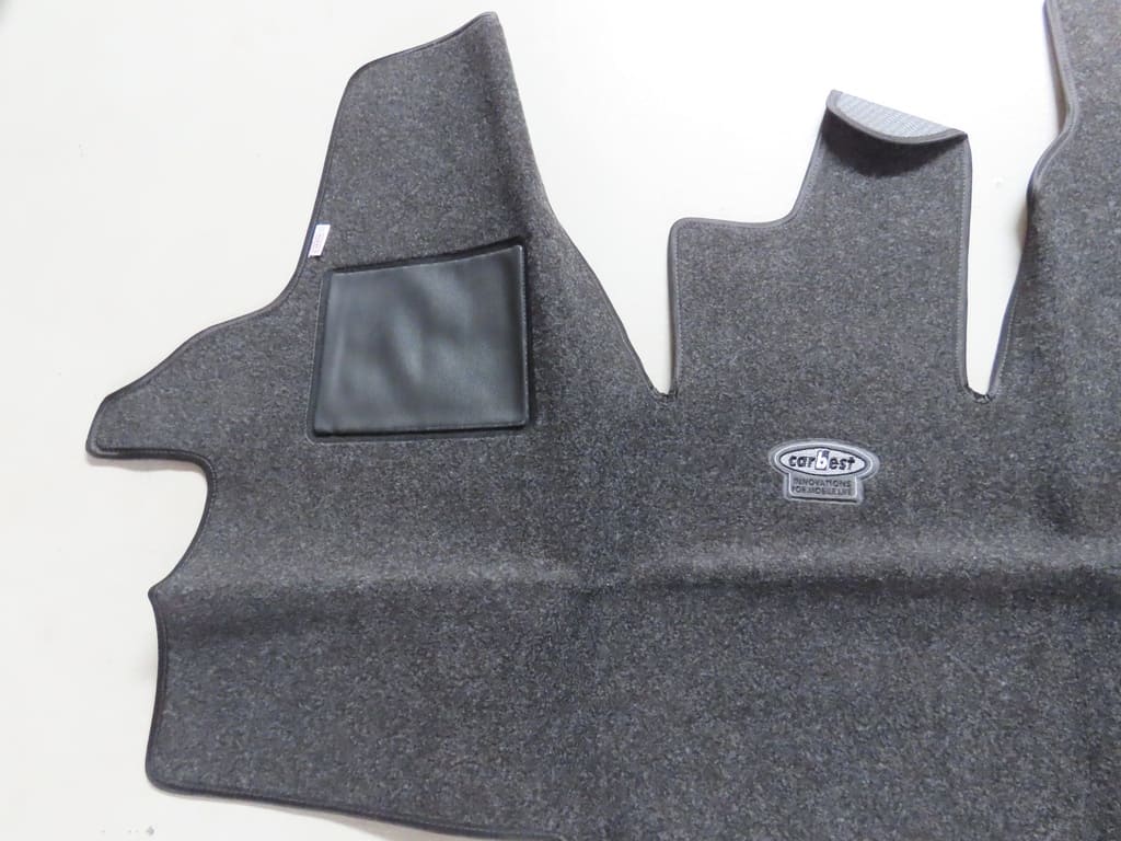 VW T5 Fussmatte (Kabine) – Occasion