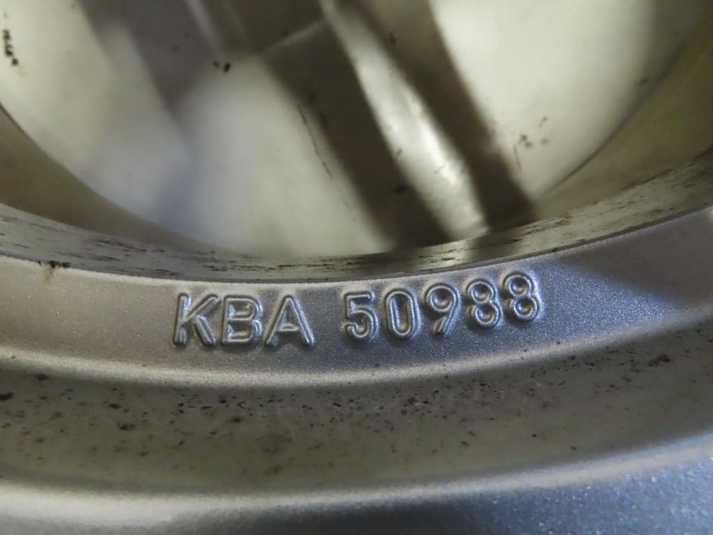 Radsatz MB Vito/Viano (3x Goodyear UltraGrip Performance 2 + 1x Continental WinterContact TS 850P)