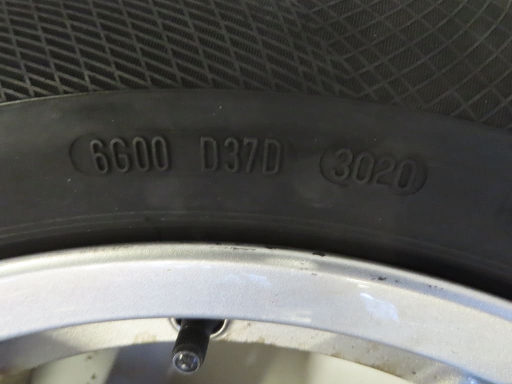 Radsatz MB Vito/Viano (3x Goodyear UltraGrip Performance 2 + 1x Continental WinterContact TS 850P)