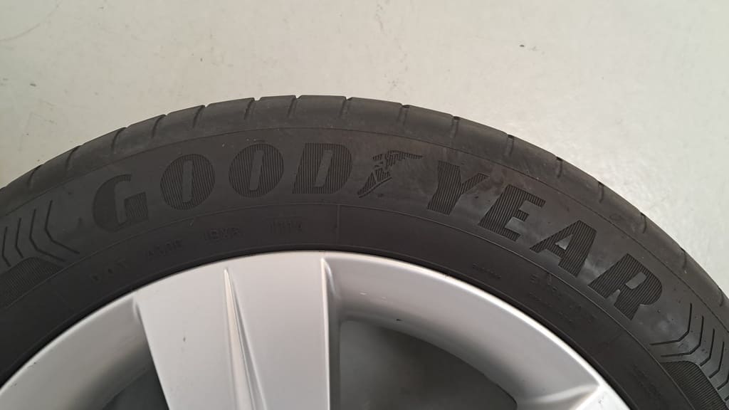 Radsatz Mercedes-Benz Viano 2.2 CDI inkl. Schrauben