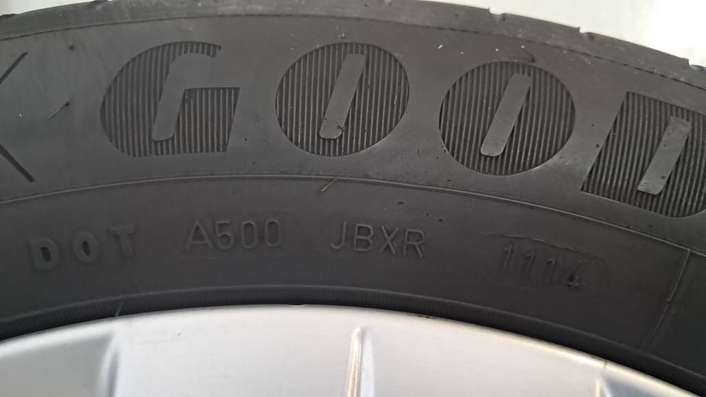 Radsatz Mercedes-Benz Viano 2.2 CDI inkl. Schrauben