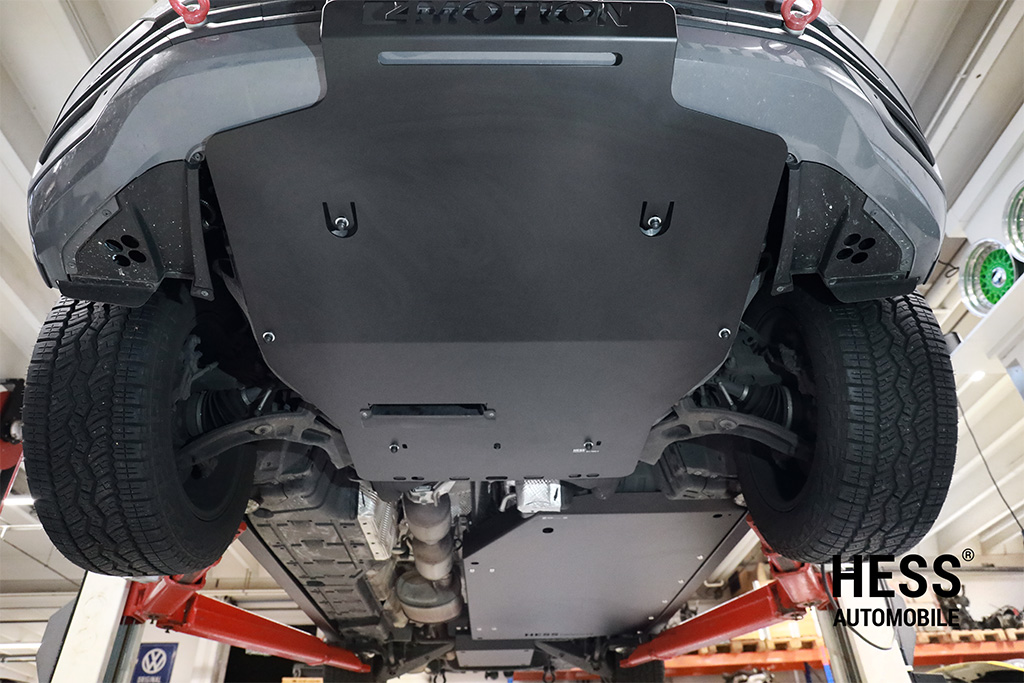 Unterfahrschutz 4Motion Black 4 mm 