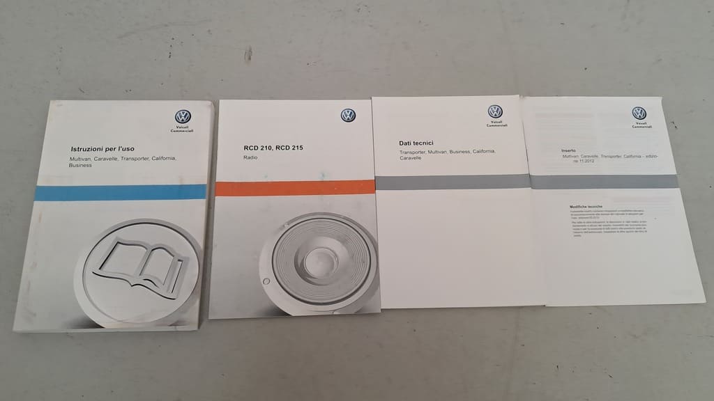 komplettes Handbuch-Set auf Italienisch für VW T5/T6