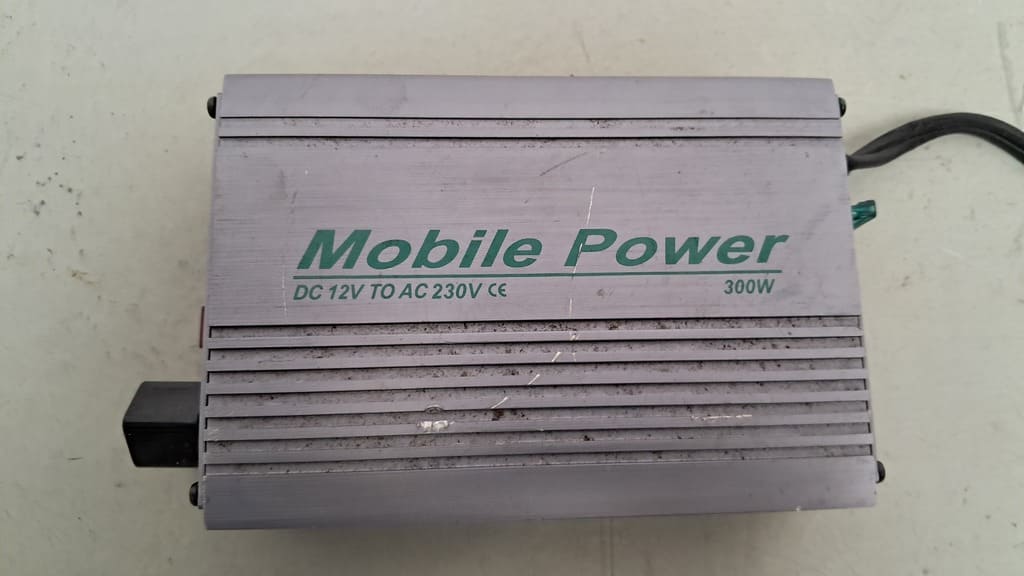 Power Inverter DC_AC Maxxtro (Wechselrichter)