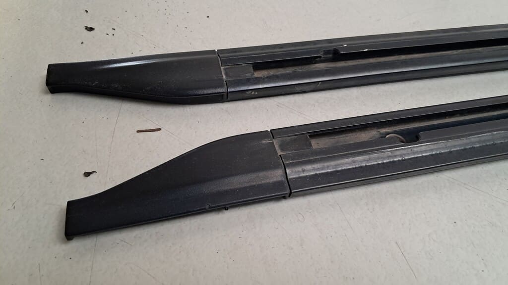 C-Schiene links /rechts für Dachträger kurzer Radstand VW T5/T6 inkl. Befestigungsschrauben