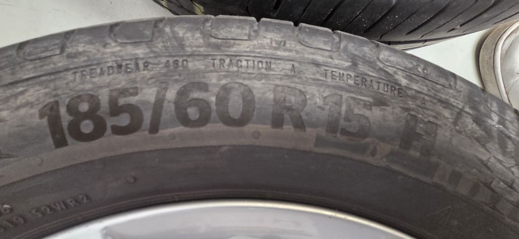 Radsatz Continental EcoContact 6 185/60 R15 für Skoda Fabia 1999-2007