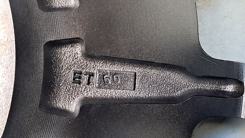 Radsatz Cooper Discoverer AT3 255/55R18 für Ford Tourneo Custom