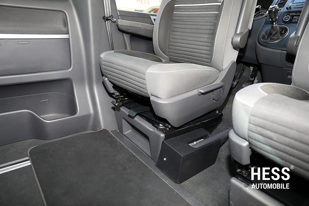 Sportscraft Drehkonsole für den VW T5/T6 (Fahrerseite)