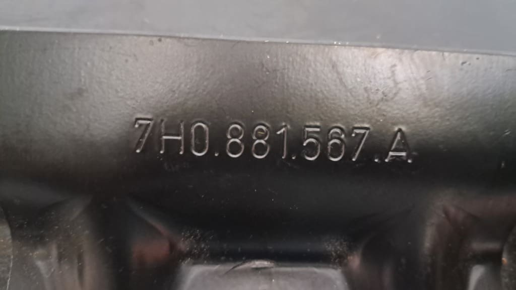 Originaler Batteriehalter für Zweitbatterie unter Sitz T5 / T6 (7H0881567A)