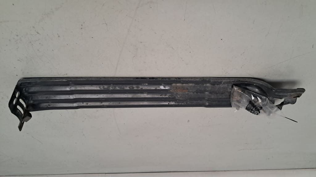 Original Reserveradhalterung (7H0801903B) inkl. Befestigungsmaterial VW T5 /T6