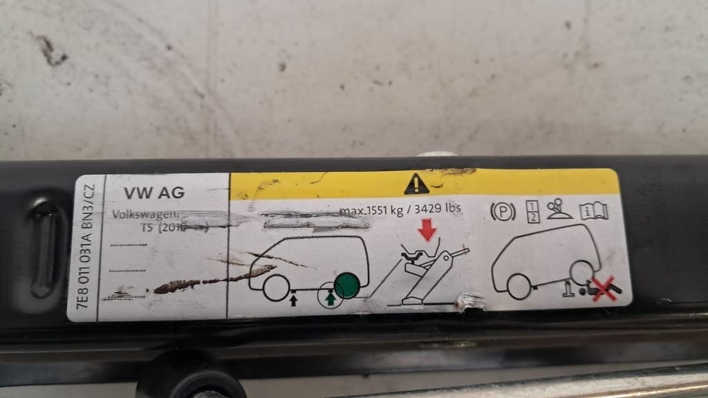 Werkzeug für Wagenheber (7E0012113) VW T5/T6