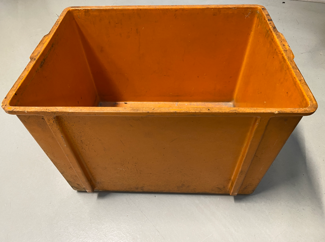 Kiste (Orange) – Occasion