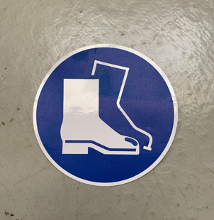 Schutzschuhe Gebot-Kleber – Occasion