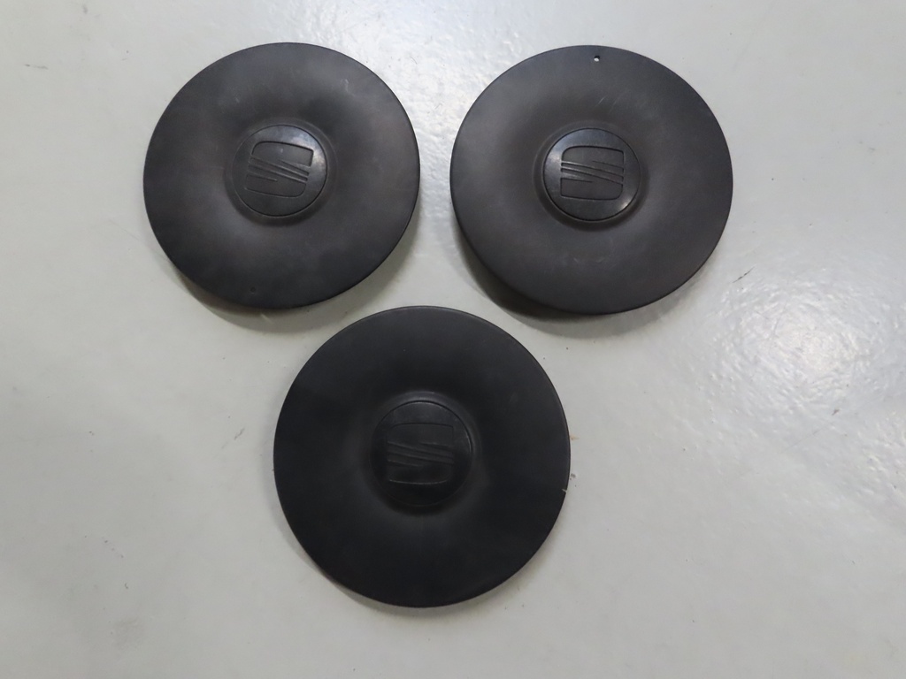 Seat Raddeckel (3er Set) – Occasion