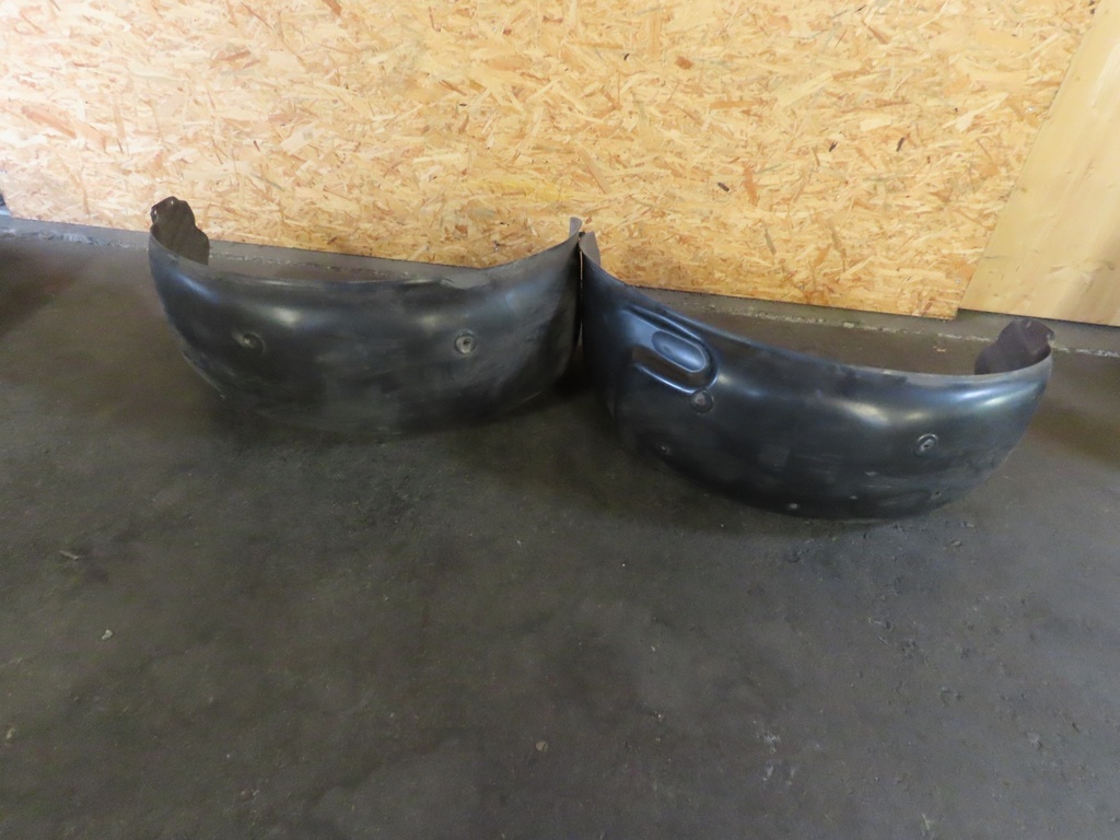 2 Radhausschalen /Innenkotflügel – Occasion