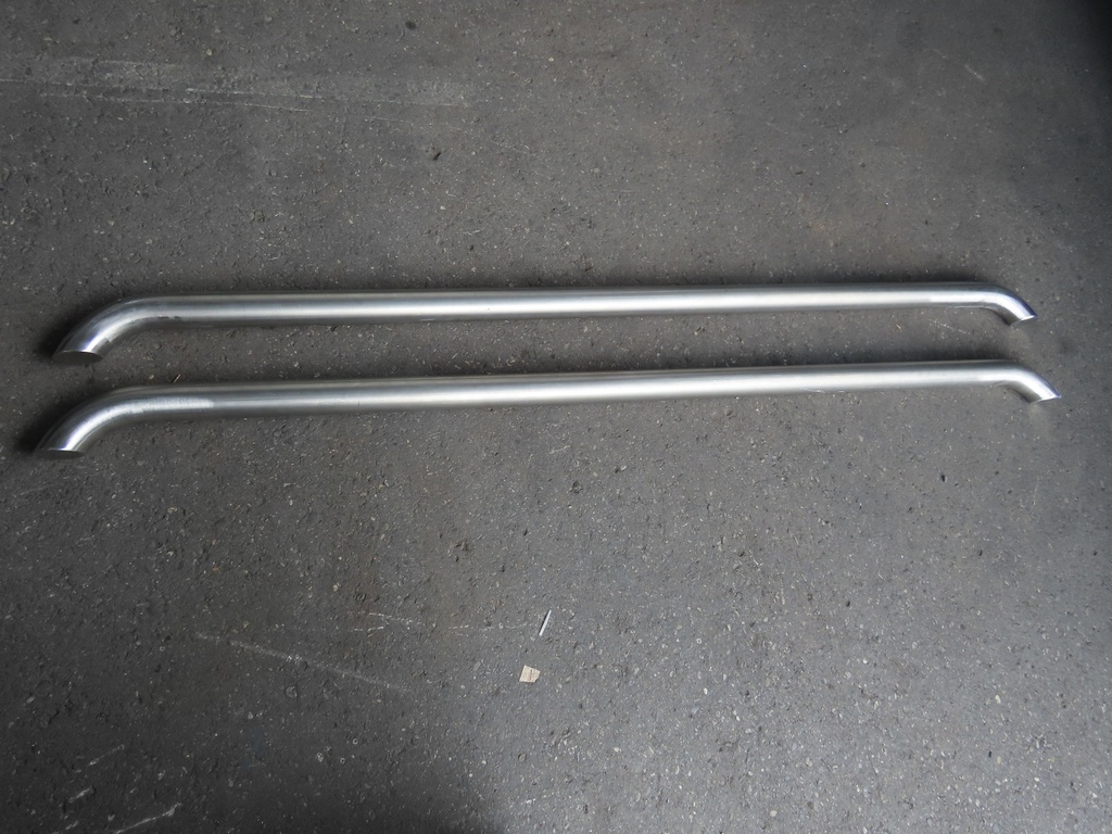 2 Inox Schwellenrohr chromstahl