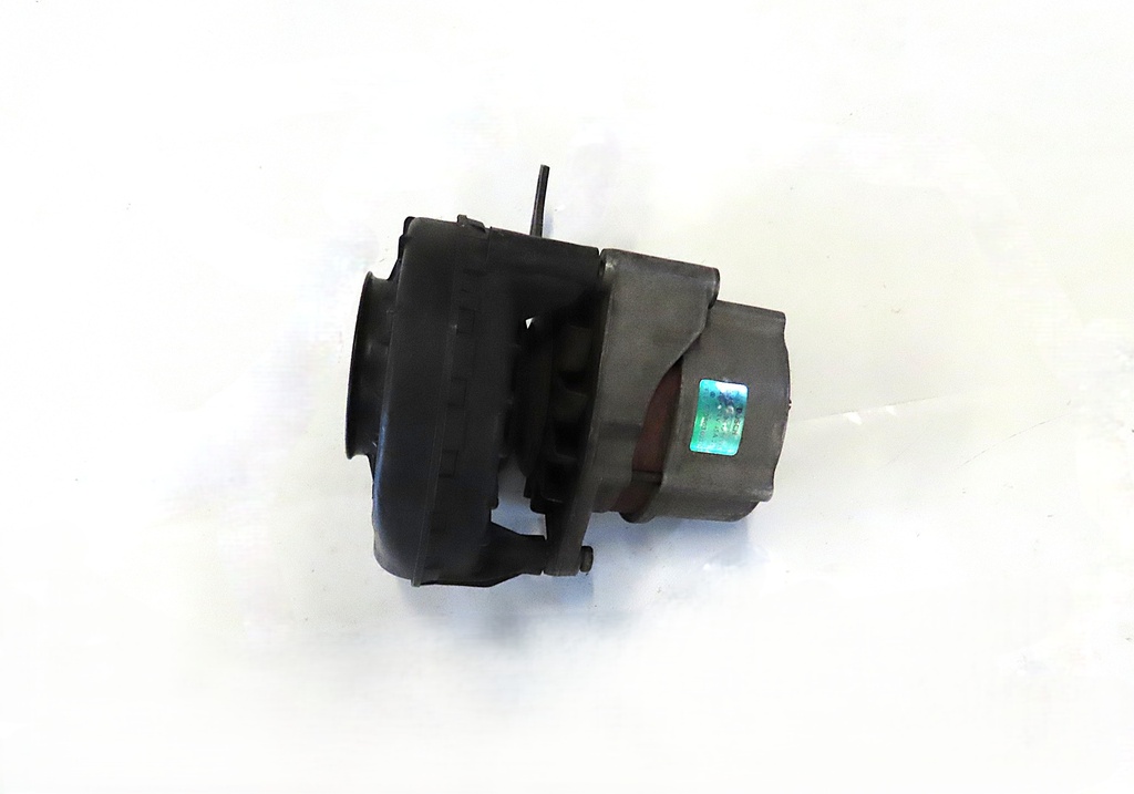 Originale BOSCH Lichtmaschine mit integriertem Luftgebläse für den VW T3 mit luftgekühltem Motor-Occasion