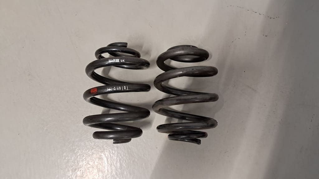 Tieferlegungsfedern Hinterachse VW T5-Occasion