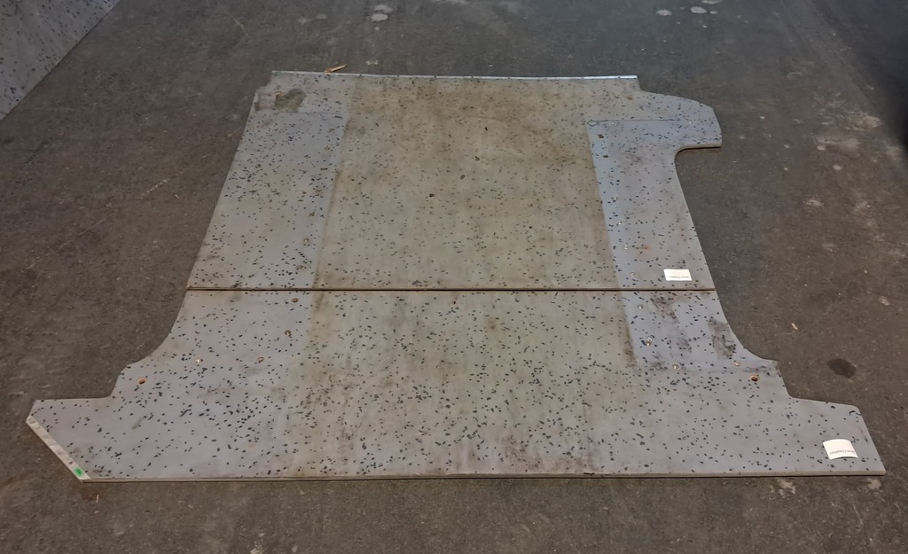 Bodenplatte für VW T5/T6 mit 1 Schiebetüre (2-teilig)-Occasion