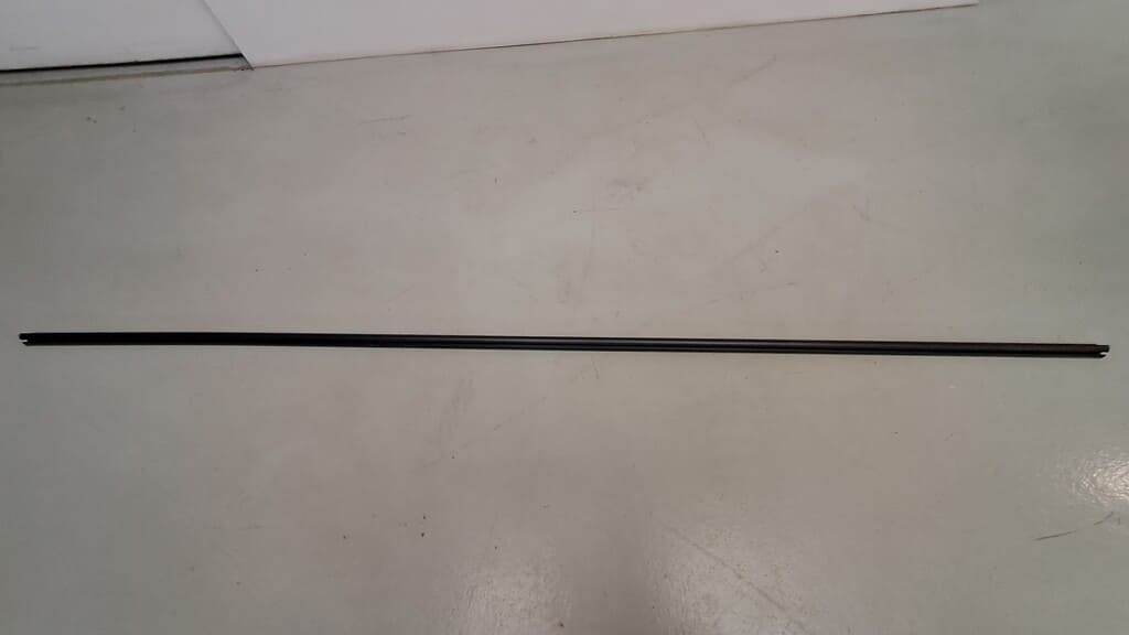 C-Schiene links für Dachträger kurzer Radstand VW T5/T6 ohne Endkappen