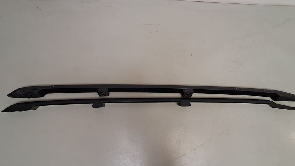2 Dachreling VW Caddy (2K5.860.026.R.03) ohne Befestigungsmaterial
