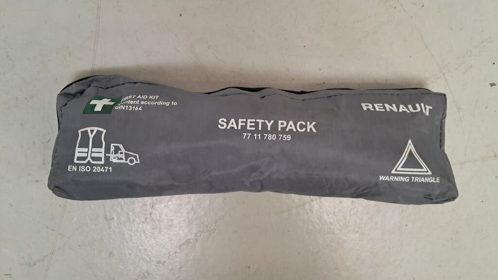 Renault Safety Pack (7711780759)