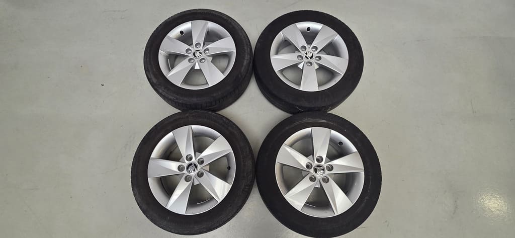 Radsatz Continental EcoContact 6 185/60 R15 für Skoda-Occasion