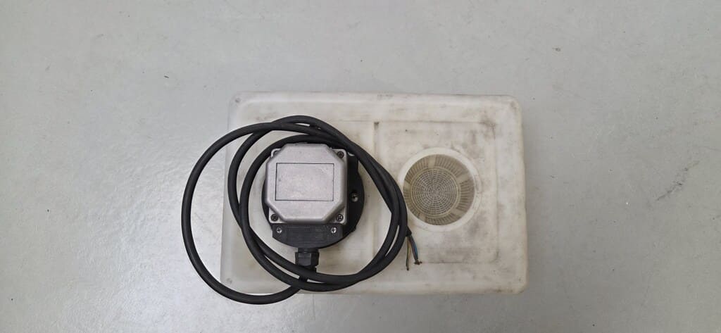 Kühlwasser System Pumpe zu Fräsmaschine oder Drehbank-Occasion