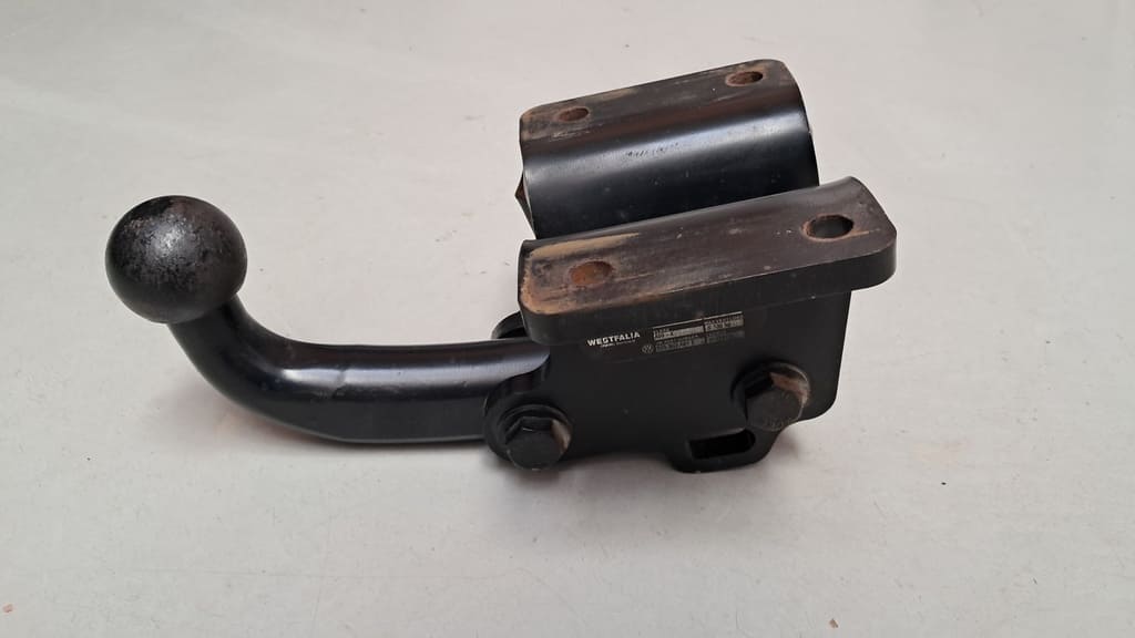 Westfalia starre Anhängerkupplung mit Kugelkopf (2H5803881E) für VW Amarok-Occasion